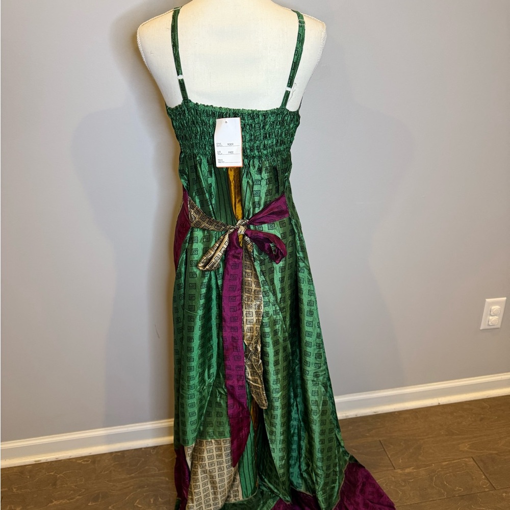 Emerald Green Ruffled Tie Front Maxi Sundress - Picture 2 of 2